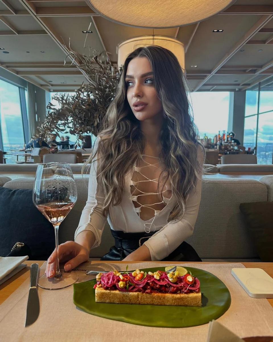 Элина эскорт в городе Москва