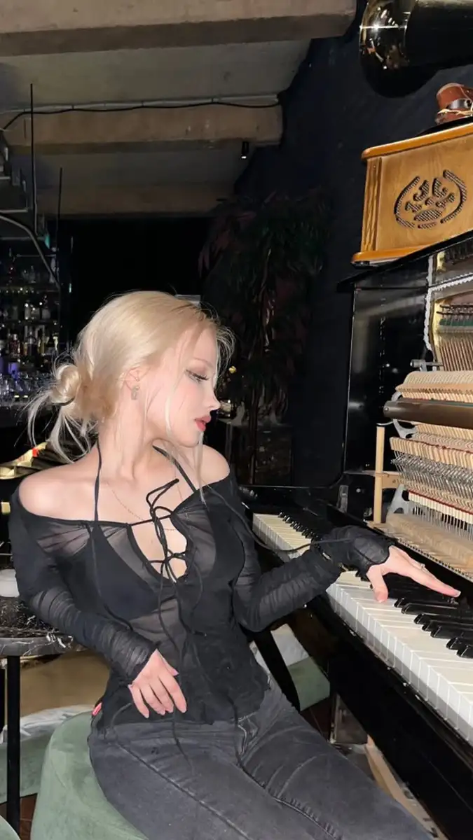 Ливия эскорт в городе Москва