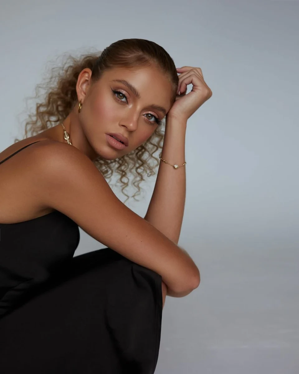 Луна эскорт в городе Москва