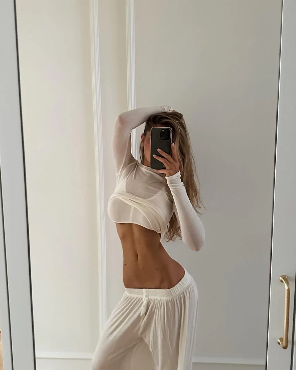 Нана эскорт в городе Москва