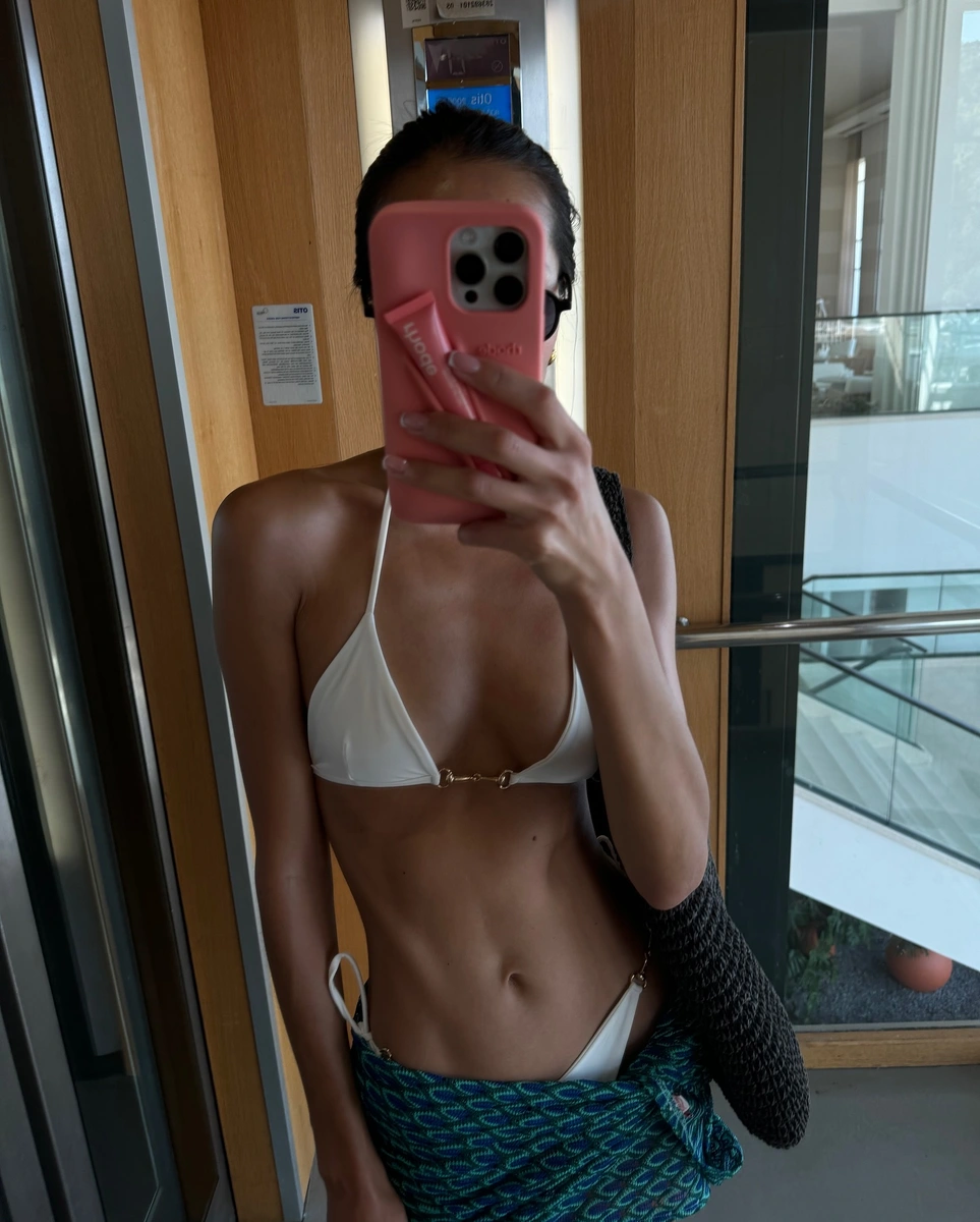 Сауле эскорт в городе Москва