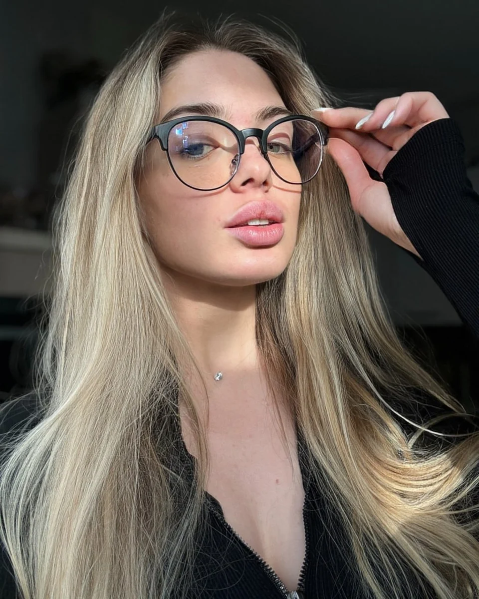 Sofie эскорт в городе Москва